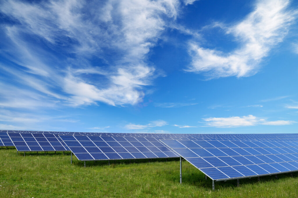 Foot Anstey advises Community Energy Together groups on the acquisition and refinancing of seven operational solar farms featured image