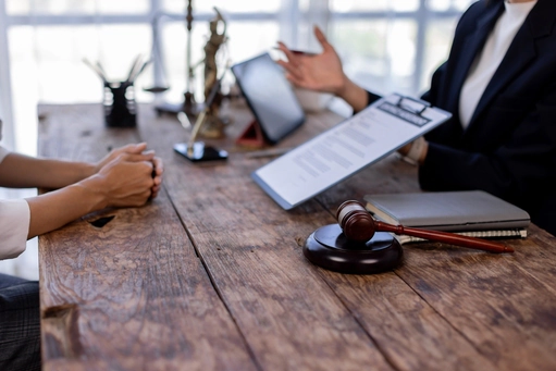 business fraud - corporate crime - disputes lawyer